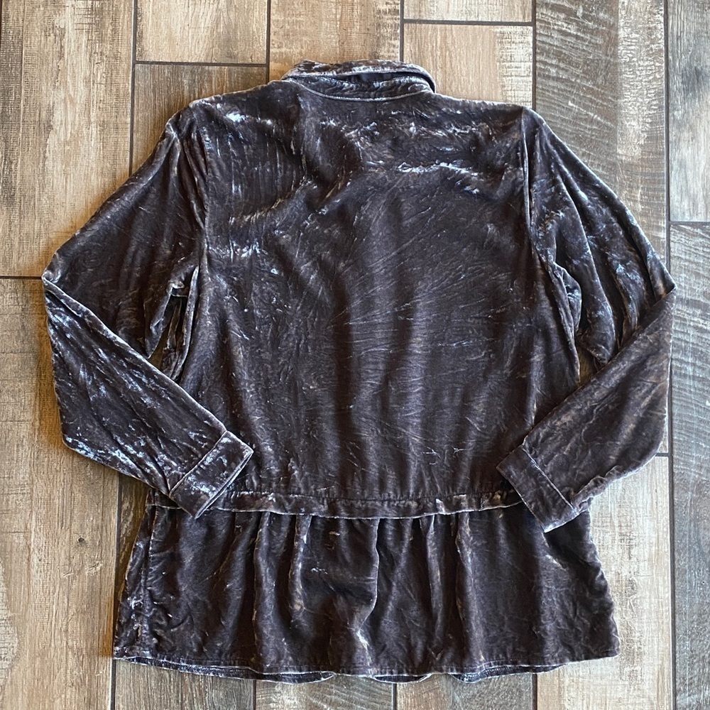 J. Jill Velvet Silk Button-Down Shirt - Picture 3 of 11